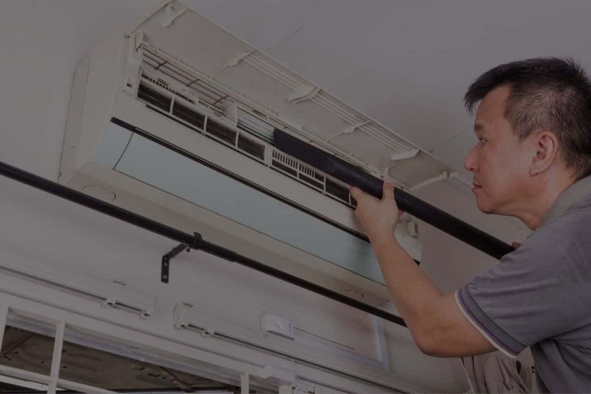series-of-technician-servicing-the-indoor-air-cond-2021-09-01-22-06-40-utc-min-min.jpg